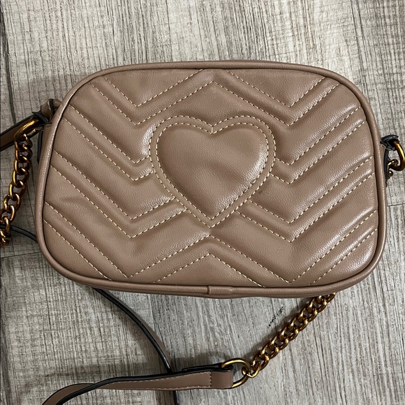 Fashion Quilted Crossbody - Picture 7 of 9